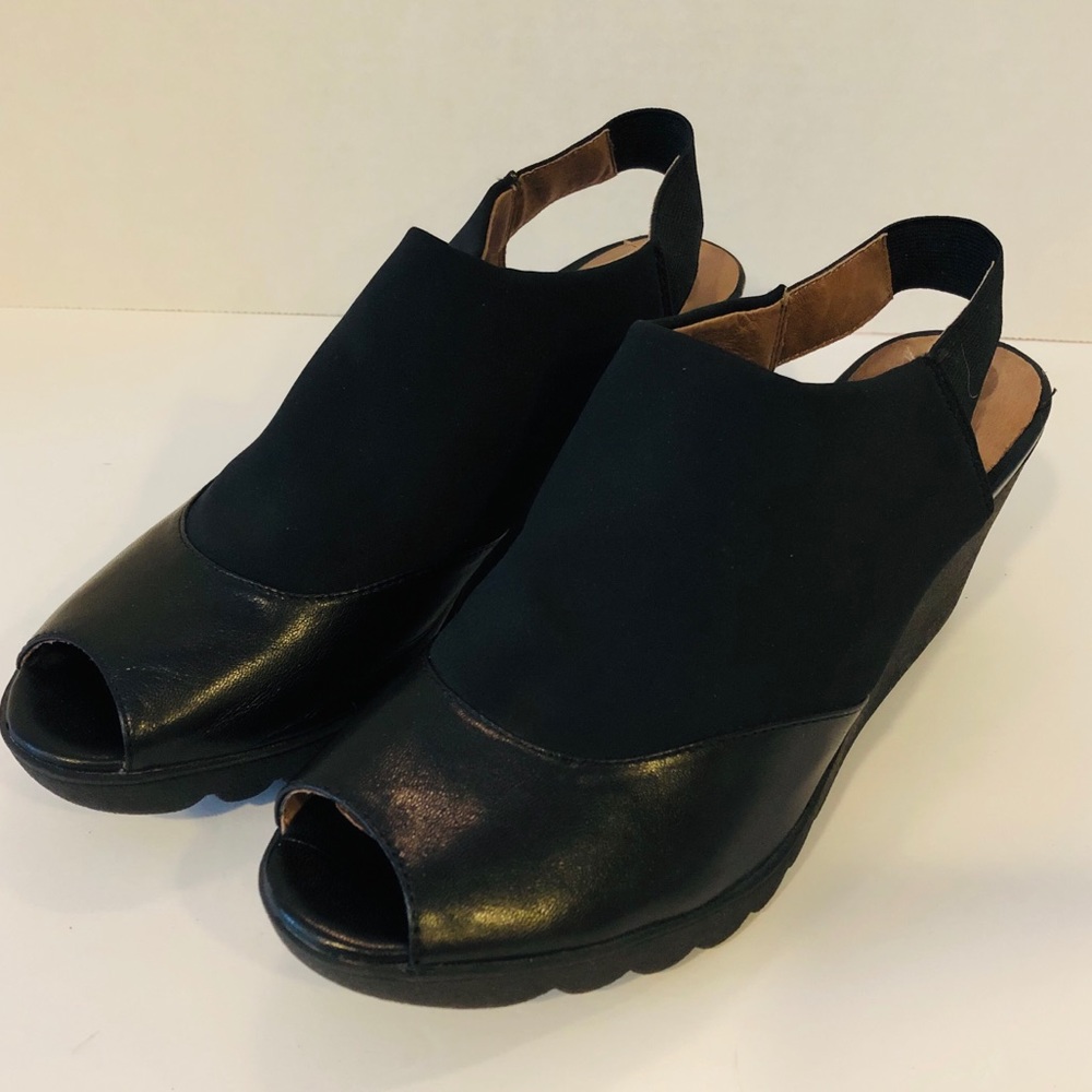 Donald J. Pliner Mynne Black Sandal Size 8